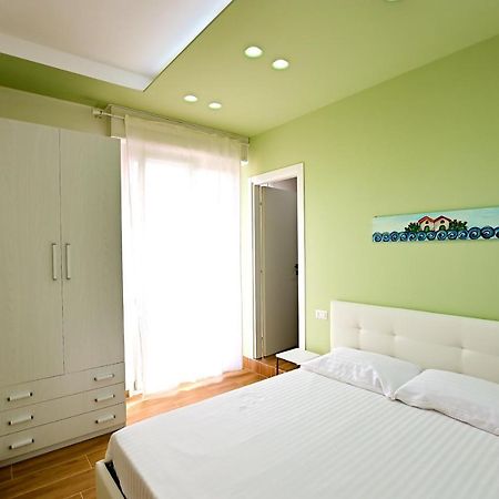 Kore Suites&Apartments Locri Exterior photo