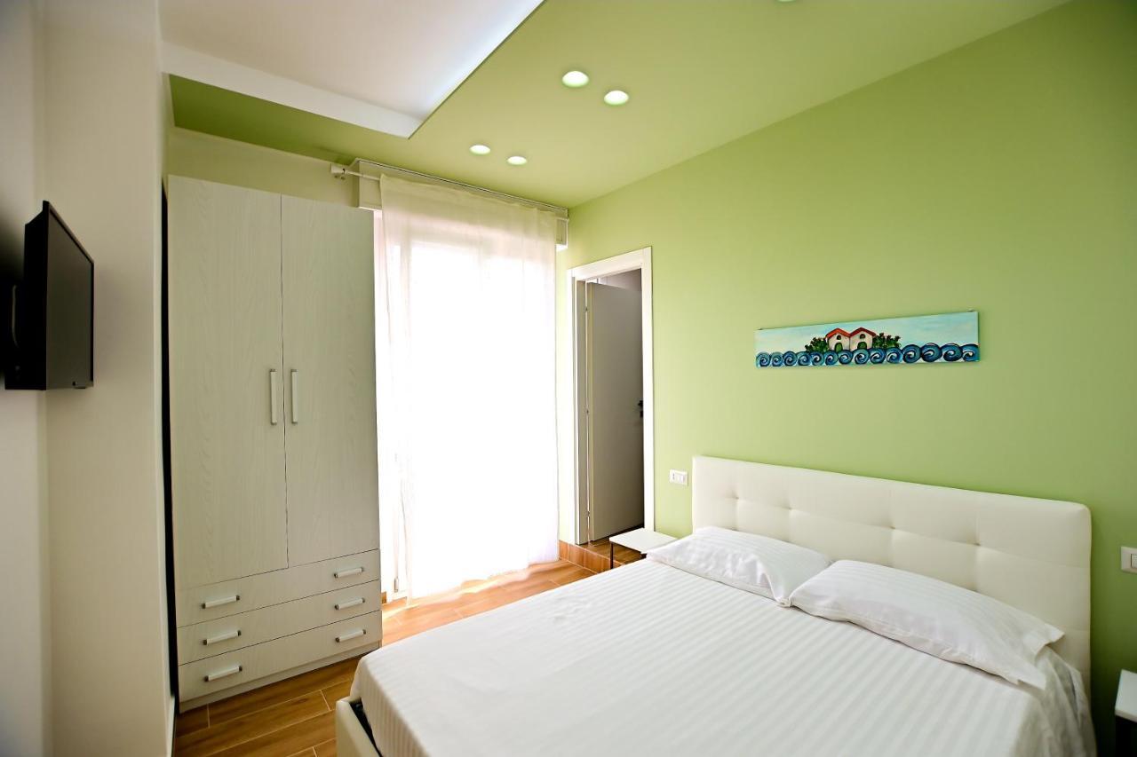 Kore Suites&Apartments Locri Exterior photo