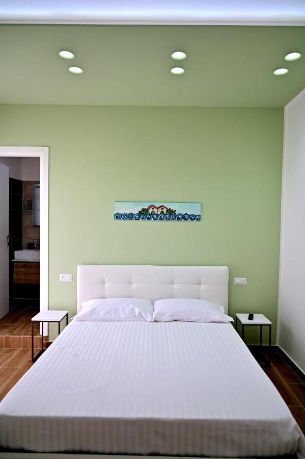 Kore Suites&Apartments Locri Exterior photo